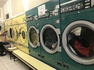 COIN-OP LAUNDERETTE place picture