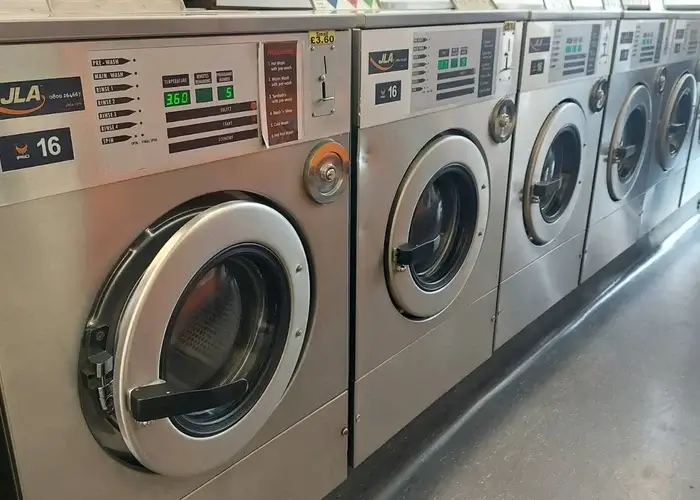 Econowash collection and delivery