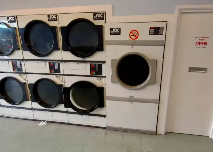 Iford Laundromat collection and delivery service